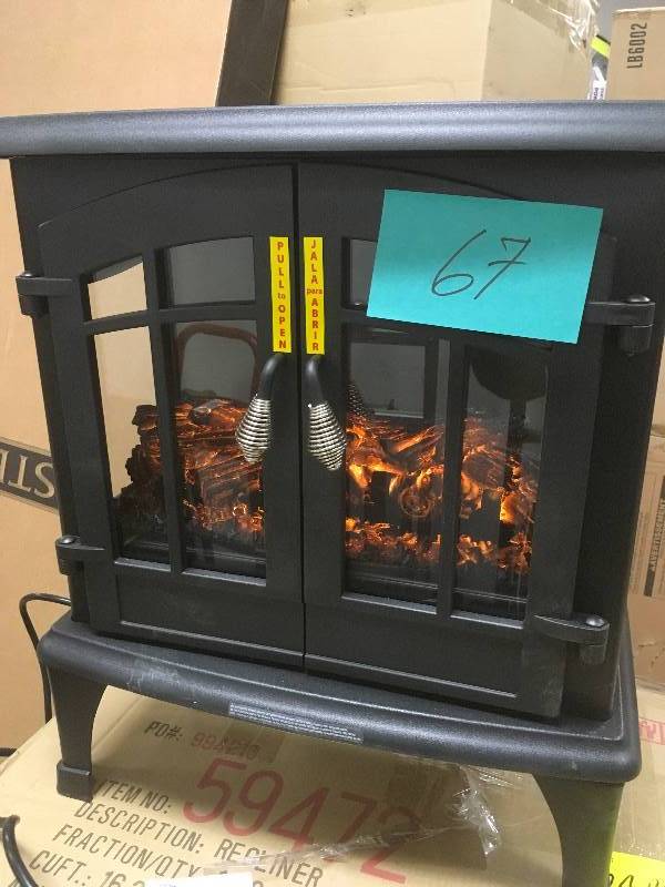 lot 67 image: Hampton Bay Legion Infrared Black Electric Stove open box not used
