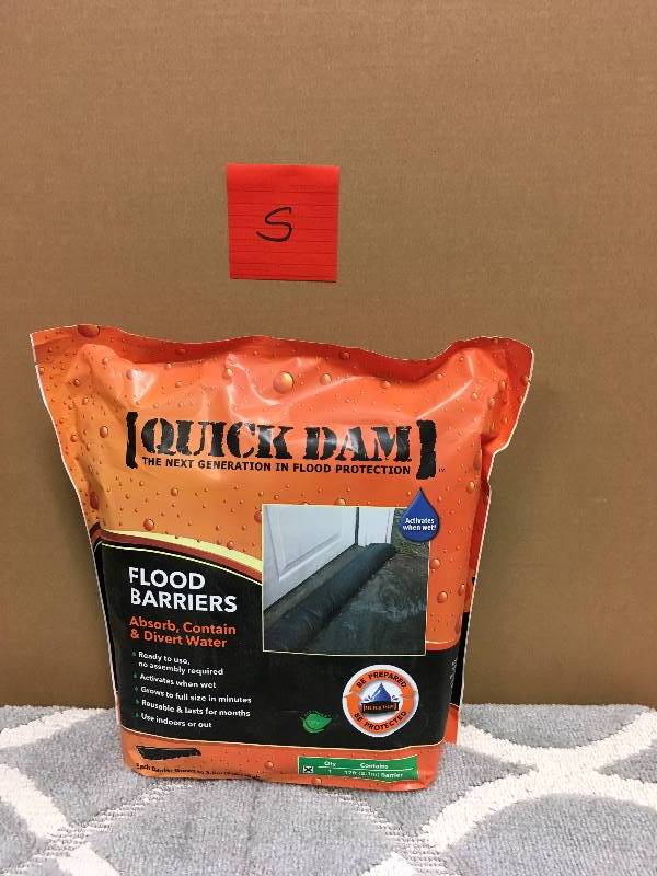 Absorbent QD617-1 Quick Dam Flood Barrier 17 not used