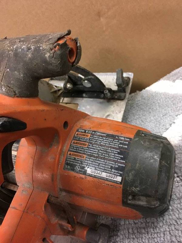 Ridgid 18 Volt Circular Saw in working conditions