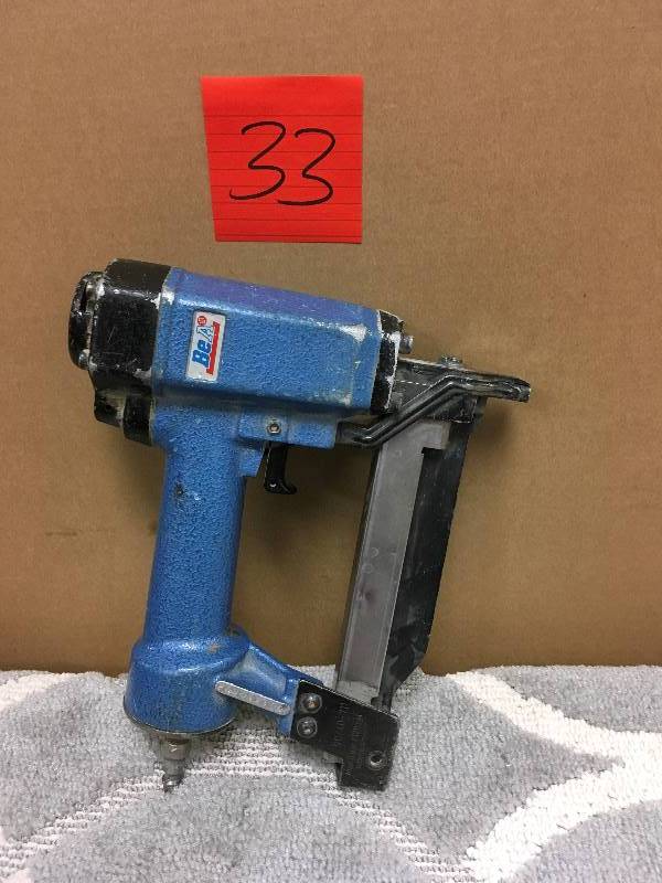 BeA Staple Gun in working conditions