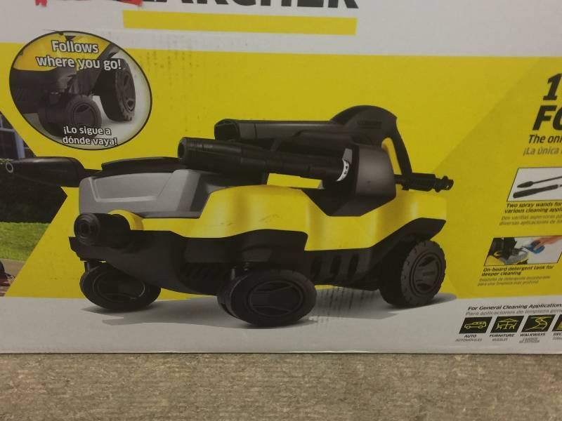 Karcher K 3.000 1,800 PSI 1.3 GPM Electric Pressure Washer in like New conditions