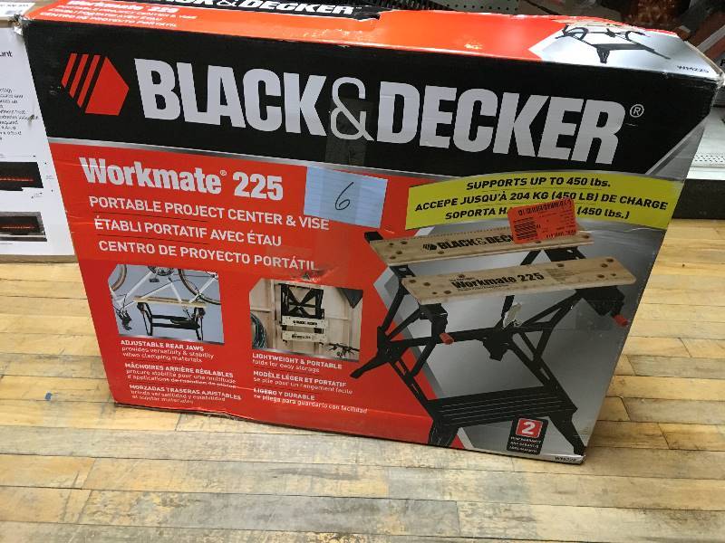 lot 6 image: Black & Decker Workmate 225 Portable Project Center