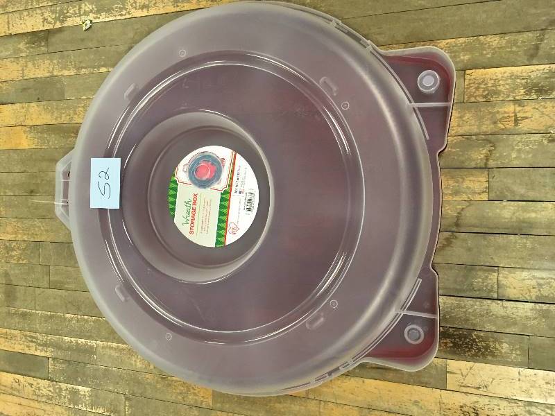lot 52 image: IRIS 30 Wreath Storage Box open box not used
