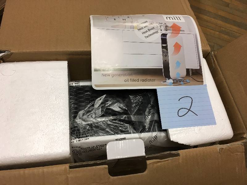 lot 2 image: Mill Oil Filled Radiator 1500 Watt, White  open box not used