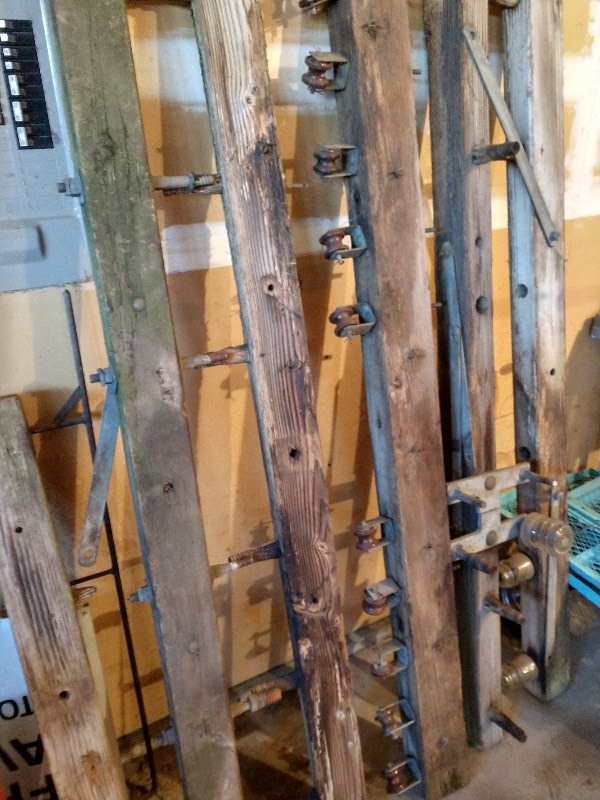 lot 57 image: Old Telephone Crossarms w Wood Dowels and Porcelain 