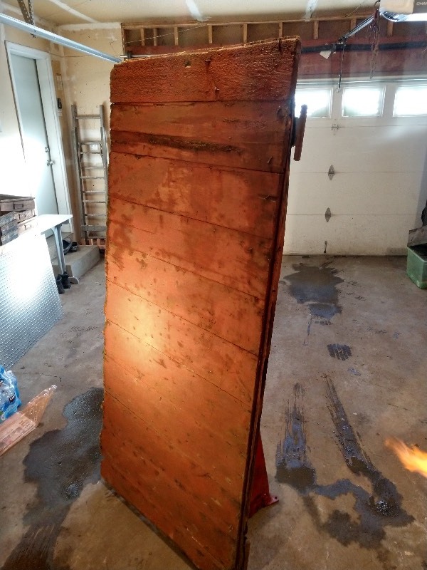 lot 138 image: Barn Door