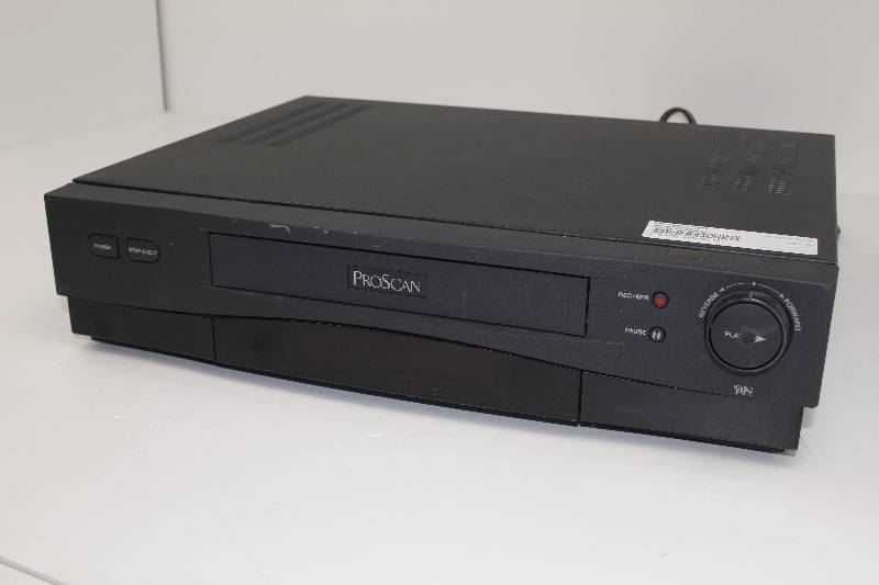 lot 1 image: Proscan PSVR62 Hi-Fi Stereo 4-Head VHS VCR Plus Player