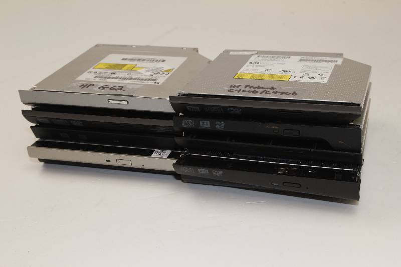 lot 13 image: Lot of 10 Laptop CD roms