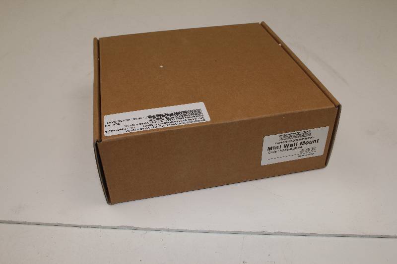 lot 28 image: Samsung VA96-01015A Mini Wall Mount