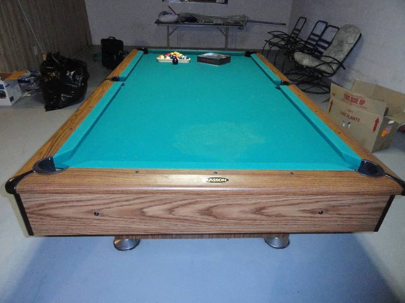 lot 84 image: Pool Table (8Ft Kasson) WPool Sticks and Extra Balls
