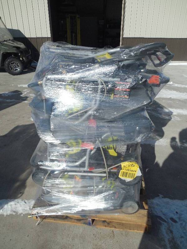 PALLET LOT OF PRESSURE WASHERS - PARTS OR REPAIR