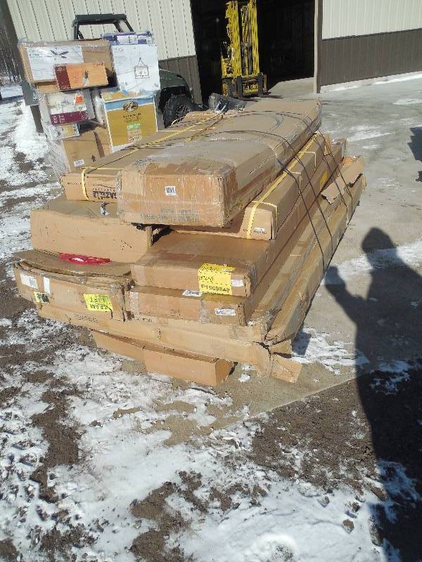 PALLET LOT OF GENERAL MERCHANDISE AND HOME IMPROVEMENTS