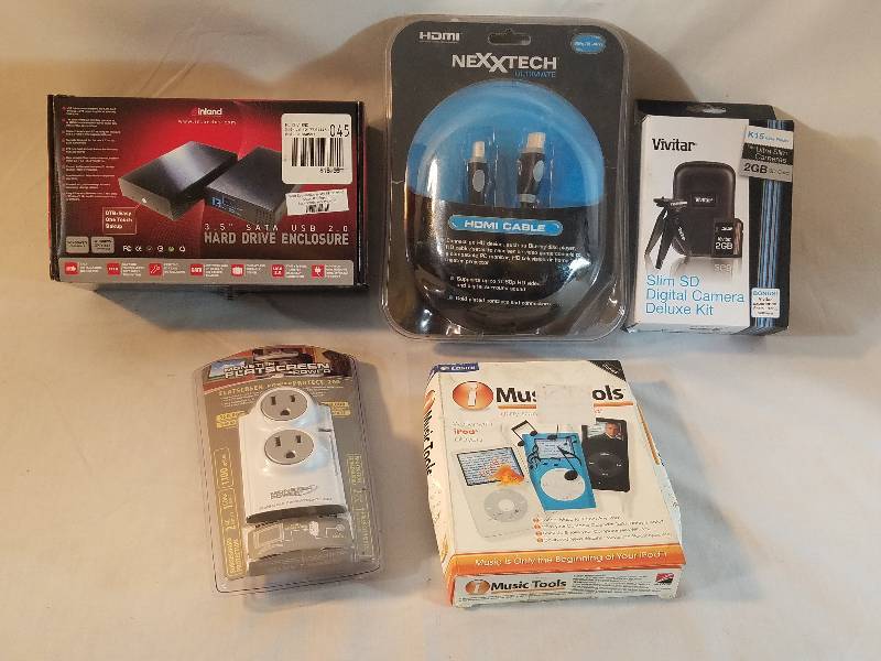 lot 40 image: CAMERA AND MORE