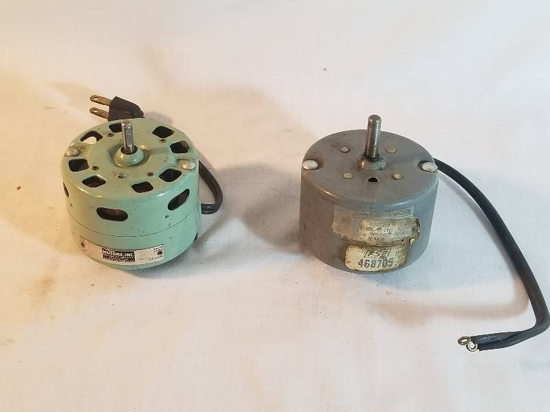 lot 28 image: MOTORS