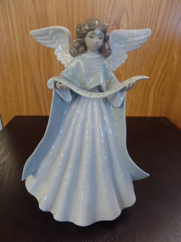 LLADRO FIGURINE