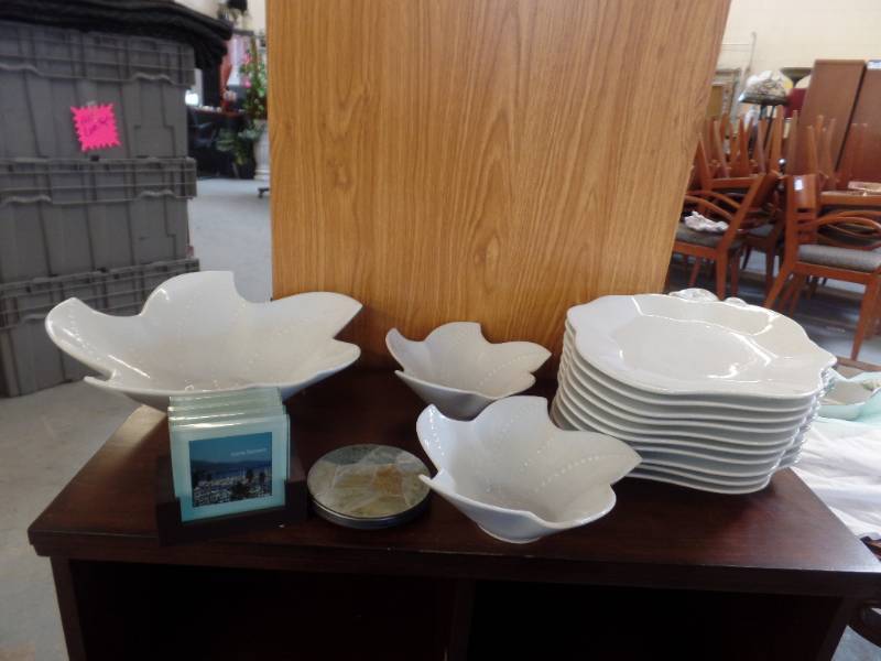 POTTERY BARN DISHES