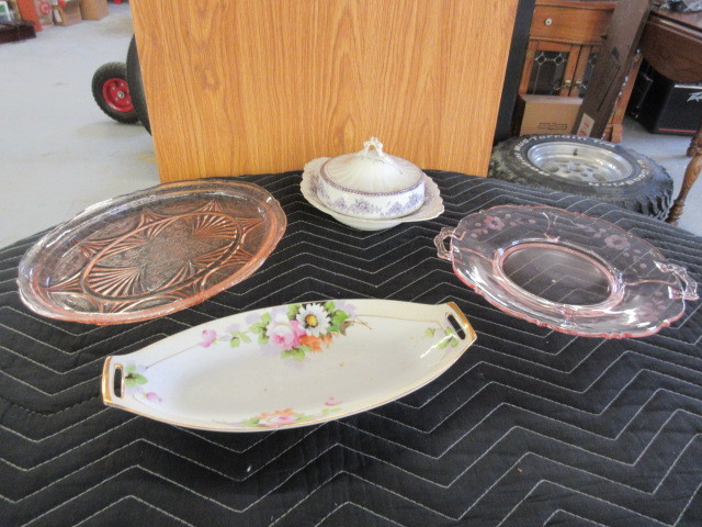 VINTAGE GLASSWARE
