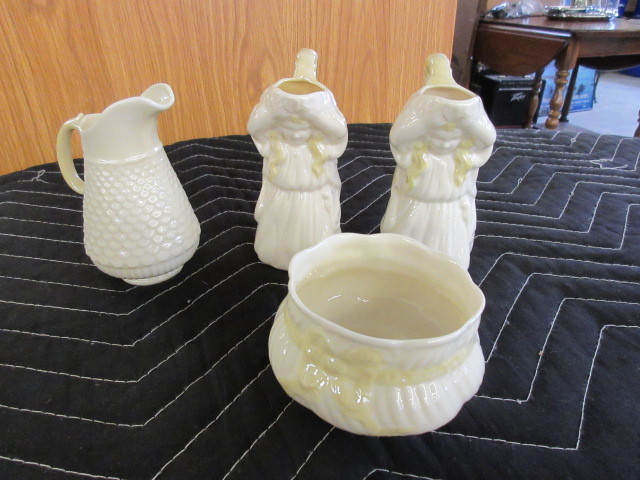 BELLEEK PORCELAIN