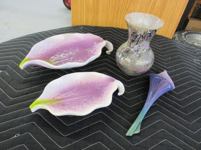FLORAL GLASS AND CERAMICS
