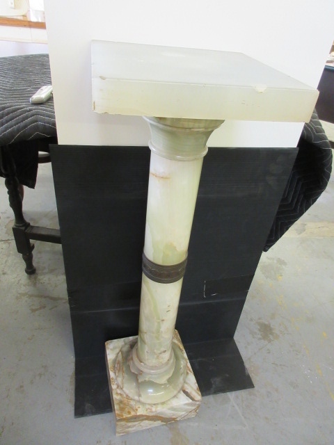 BRAZILLIAN GREEN ONYX PLANT STAND