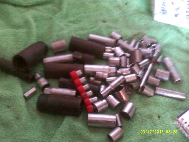 LOTS OF SOCKETS