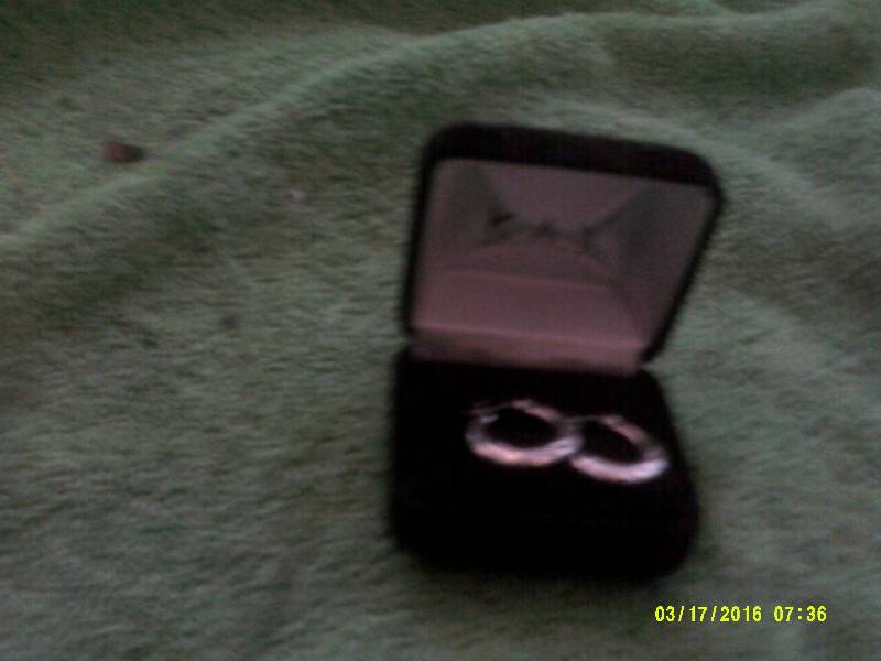 SILVER EARINGS