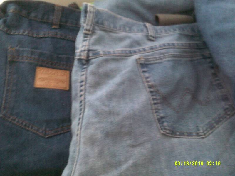 44 M TAILGATER JEANS NEW 44X30 WRANGLERS 44X30 WRANGLERS LIKE NEW