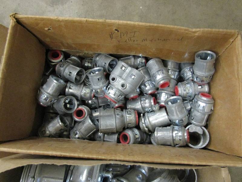 lot 76 image: Metal Conduit Fittings