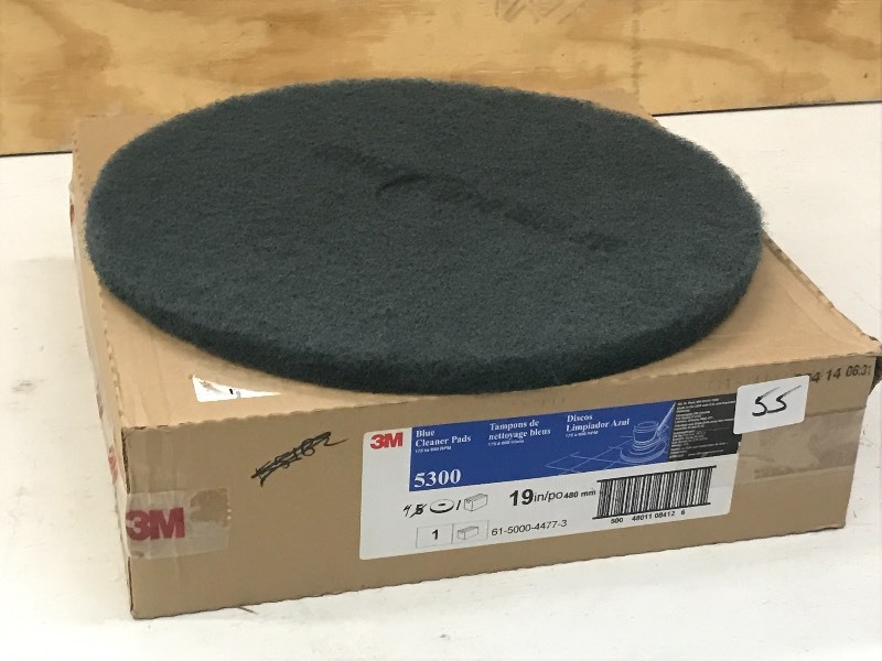 lot 55 image: New Case Of 3M Blue Cleaner Pads, #...