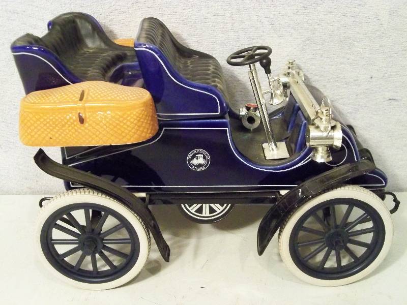 Cadillac Decanter