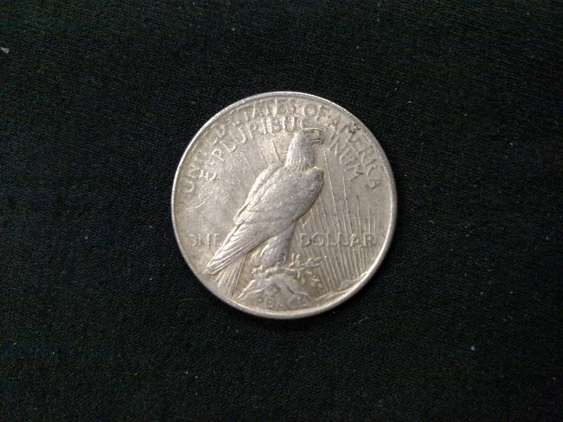 1922 Peace Silver Dollar...