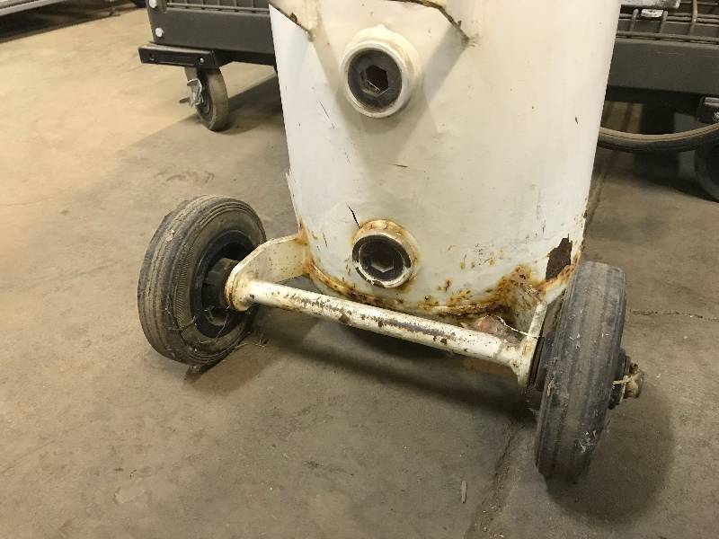 PORTABLE PRESSURIZED TANK CART