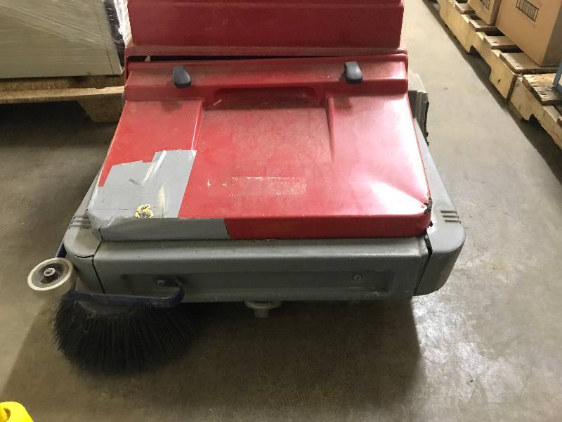 FLOOR SWEEPER