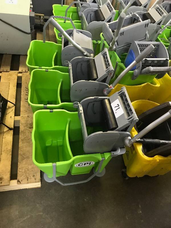 6 MOP BUCKETS