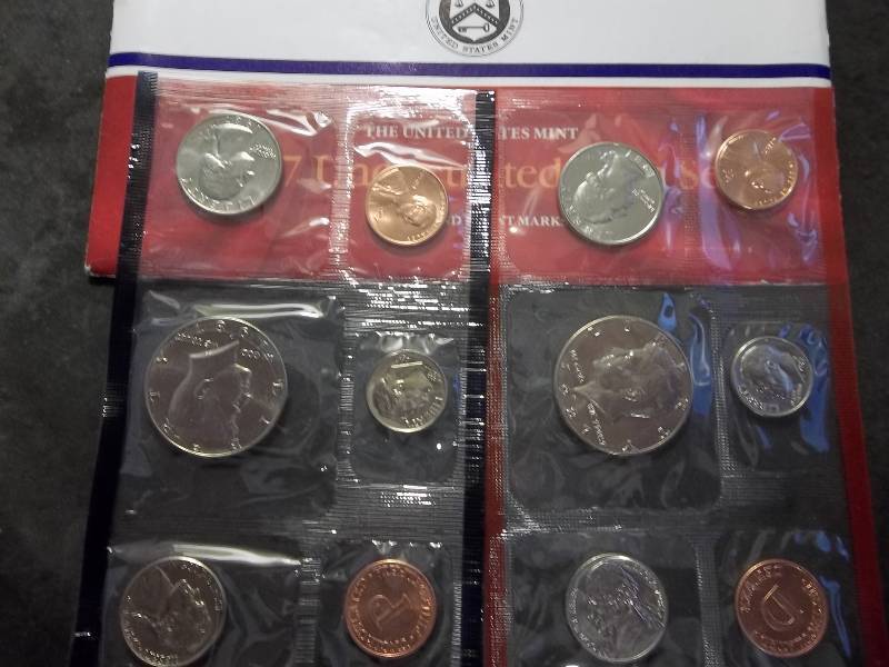 1987 US Unc Mint Set P & D