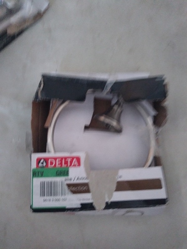 Delta, Cresterfield Collection