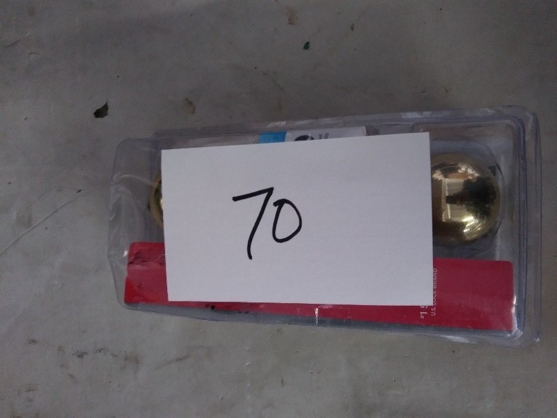 Kwikset Polo Style Bed Bath Door Knob