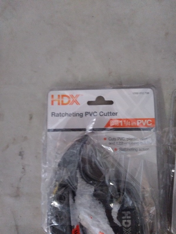 2x HDX Ratcheting PVC Cutters,
