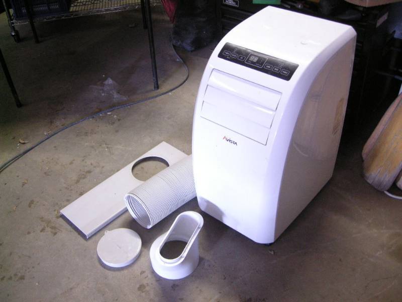 lot 20 image: Vista Portable Air Conditioner