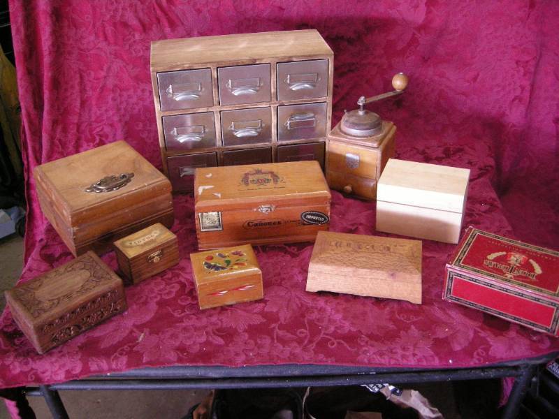 lot 58 image: Vintage Wooden Boxes