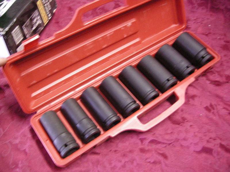 lot 73 image: King 34 Drive Impact Socket Set