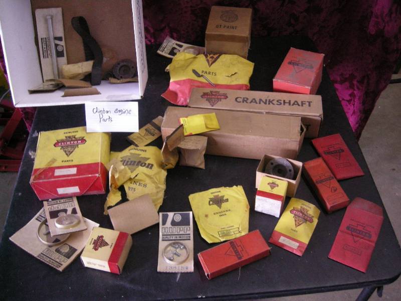 lot 95 image: Clinton Small Engine Parts
