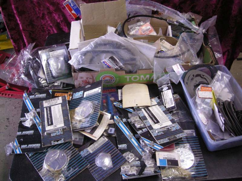 lot 128 image: Motorcycle Parts