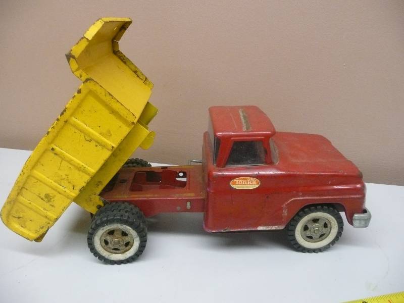 Vintage Tonka Hydraulic Dump Truck Pressed Steel 1960s - SEE