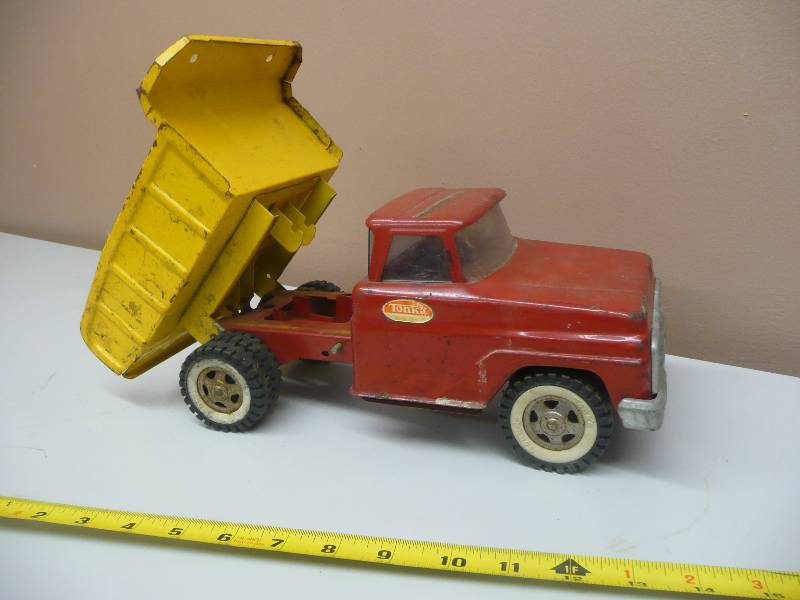 Vintage Tonka Hydraulic Dump Truck Pressed Steel 1960s - SEE