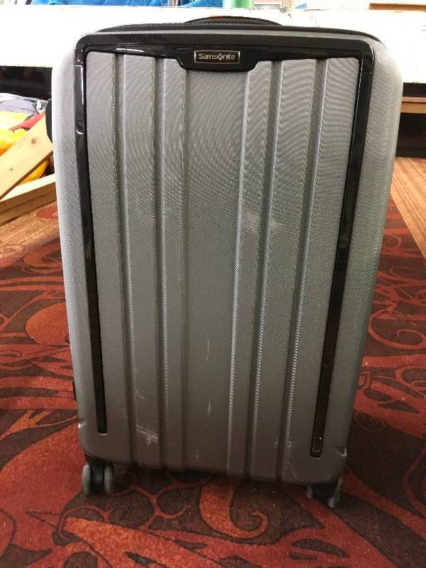 SAMSONITE 2PC LUGGAGE SET, MSRP $159.99