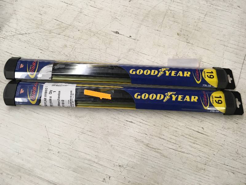TWO 19 GOODYEAR HYBRID BLADE, MSRP $7.99 EACH