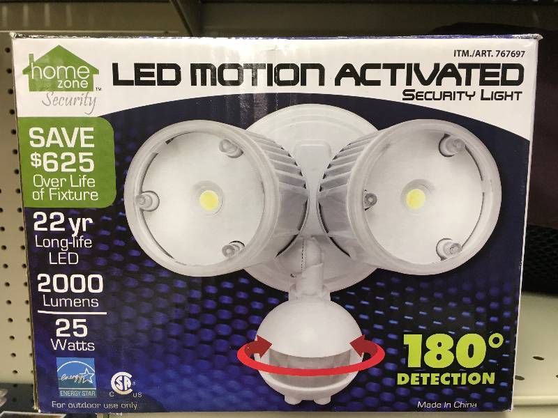 MOTION SENSOR LIGHT - DC, MSRP $39.99