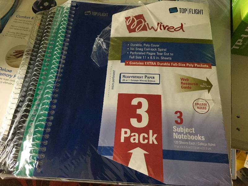 TOP FLIGHT 3 SUB NOTEBOOKS, MSRP $8.49