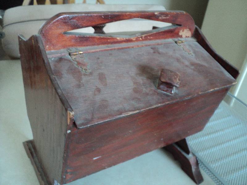 wire box and sewing chest...